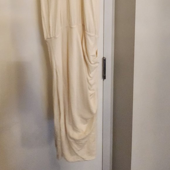 Whitish summer dress - Picture 3 of 4